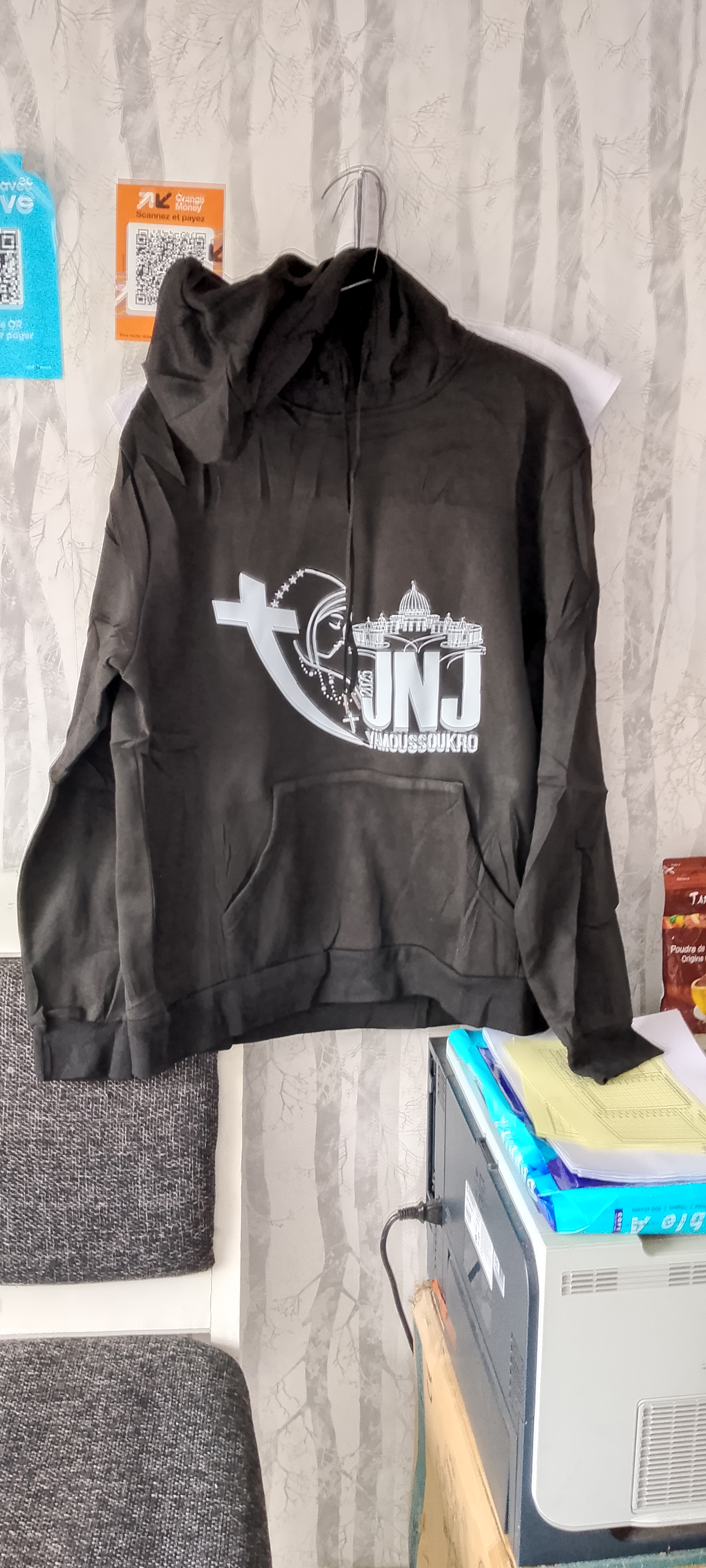 Pull-over JNJ Yakro 2025