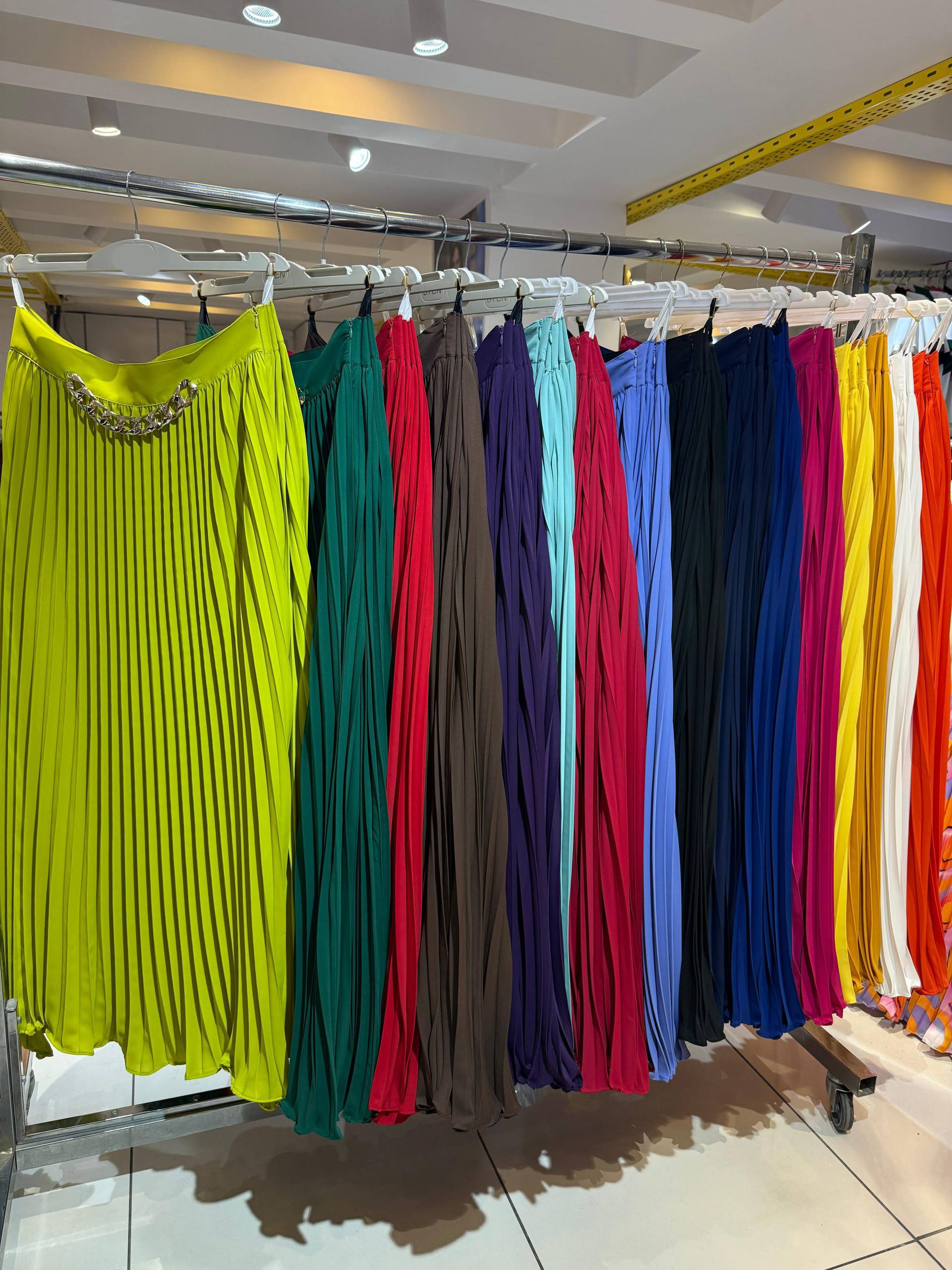 Jen Shopping